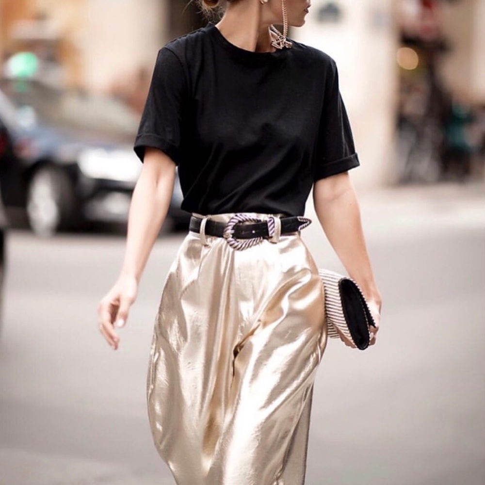 NEW leather belt by Alberta Ferretti